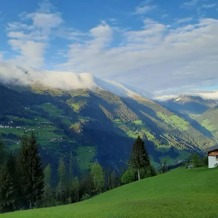 Joshof Bergblick